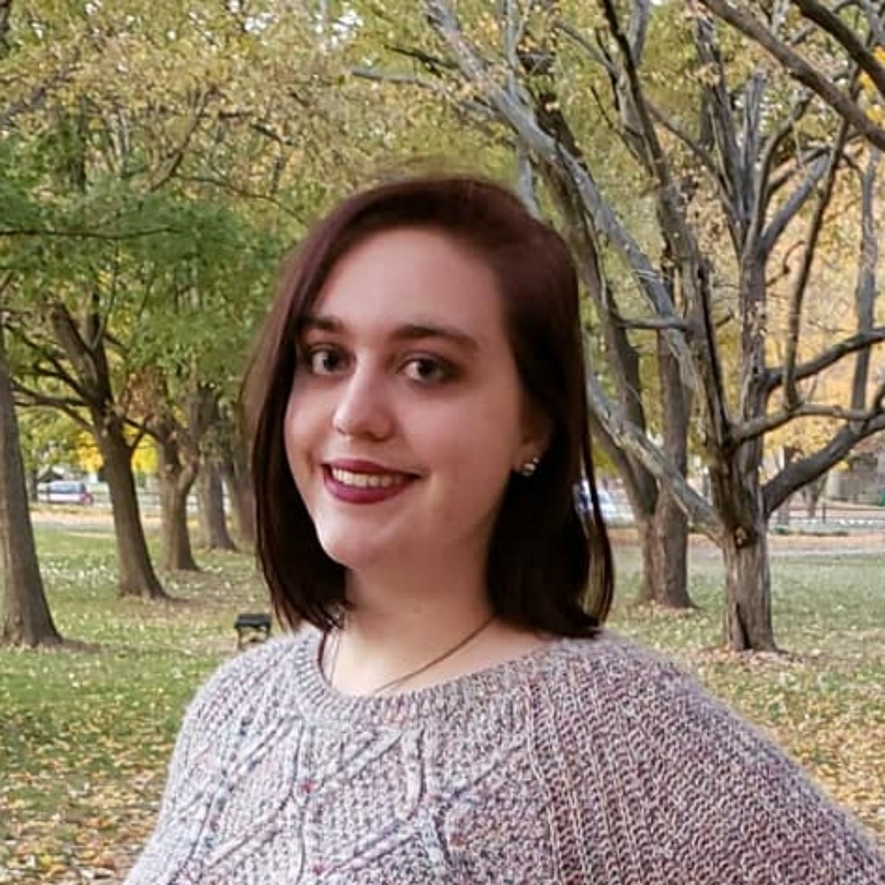 Meet your Posher, Cassie